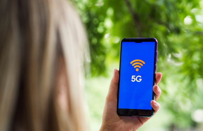 Comprehensive Guide to Getting Free 5G Government Phones