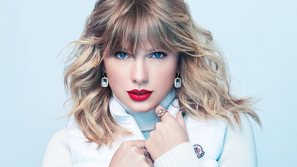 Taylor Swift Wallpaper: A Trendy Way to Celebrate the Iconic Pop Star